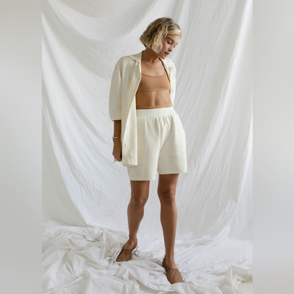 James Street Co Waffle Shorts in Linen Color, cashmere cotton blend